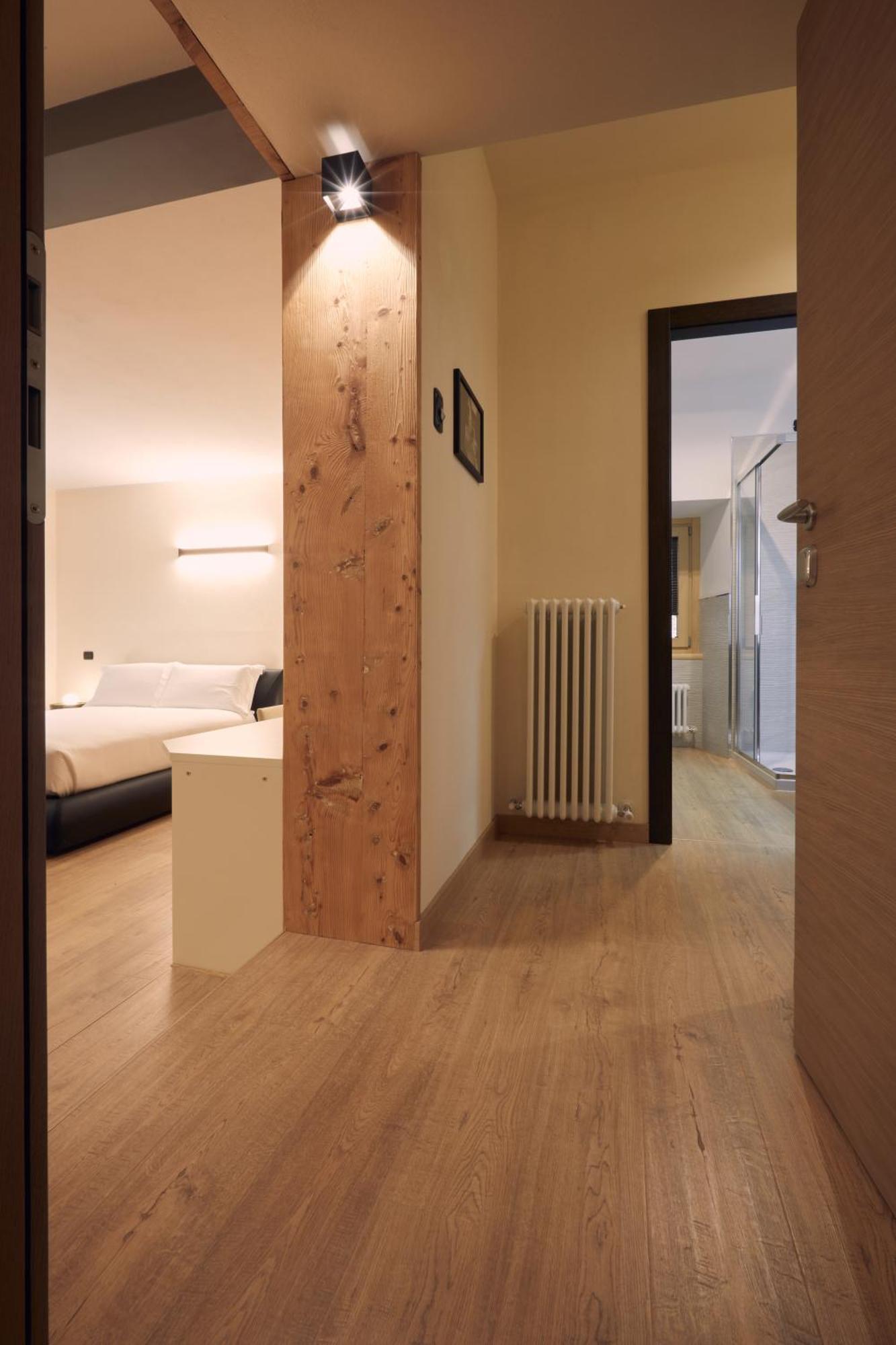 Bed and Breakfast Le Corti Dei Sassi Berbenno di Valtellina Habitación foto